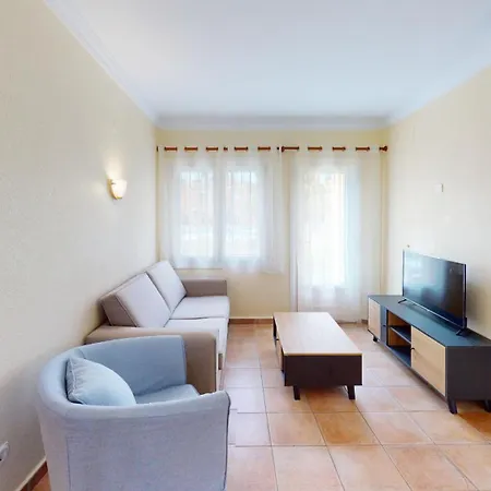 Levante By On Travel Oliva